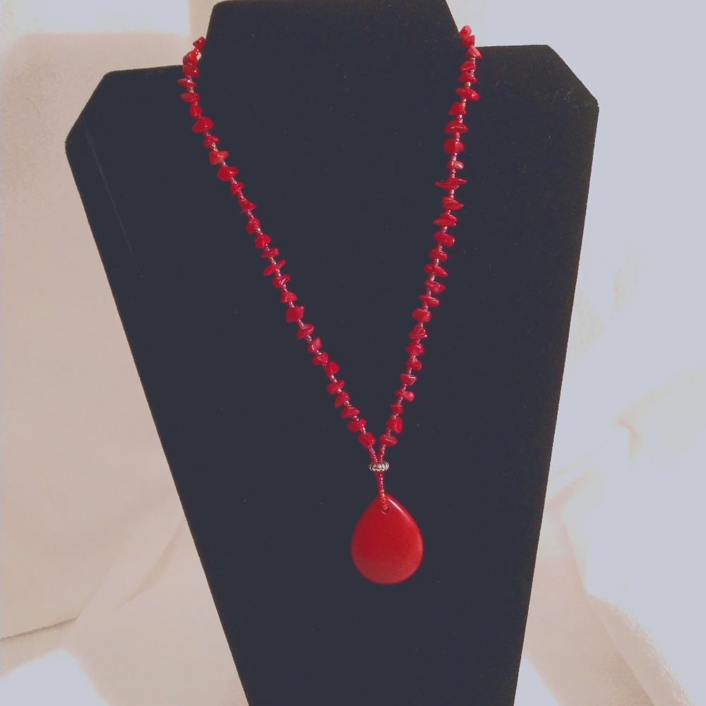 Red rock necklace